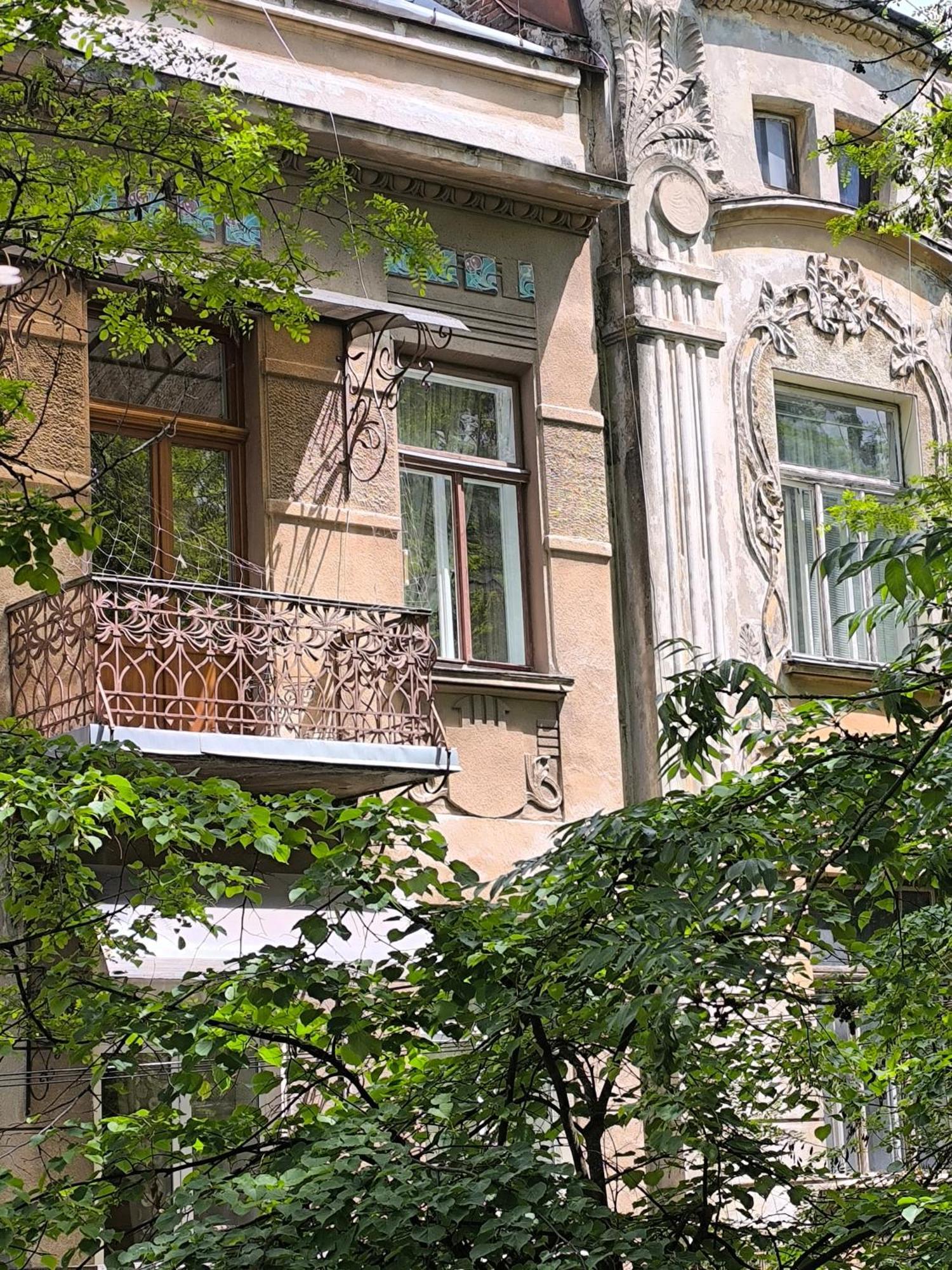 Апартаменти З Виглядом На Історичний Центр Львова Lviv Dış mekan fotoğraf